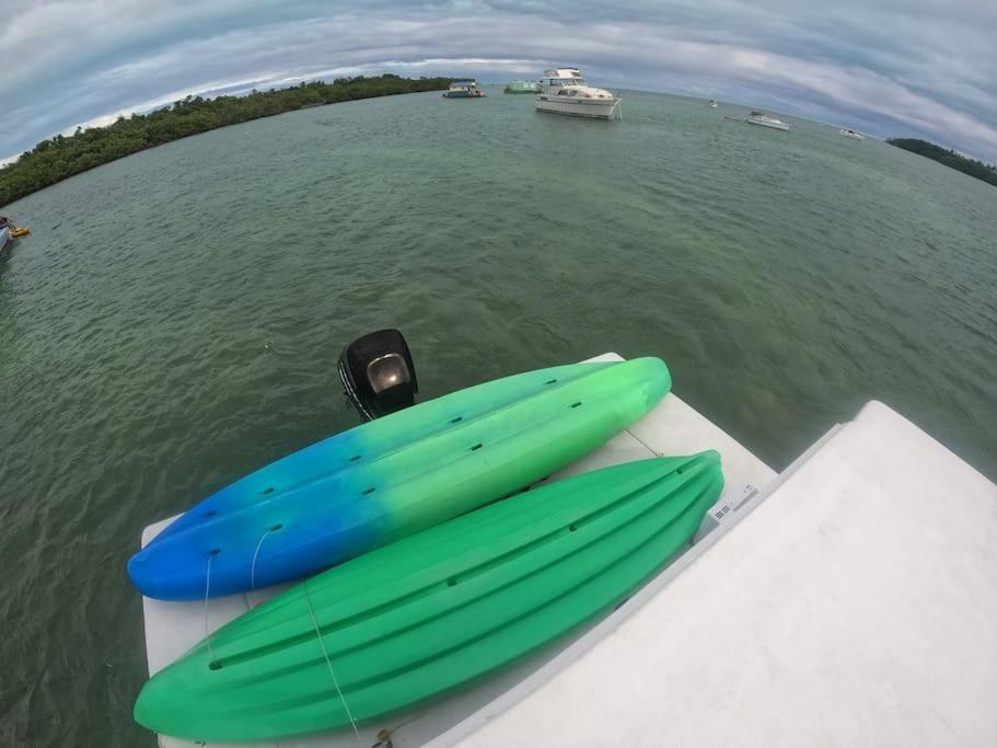 Beautiful Houseboat In Key West Hotell Exteriör bild