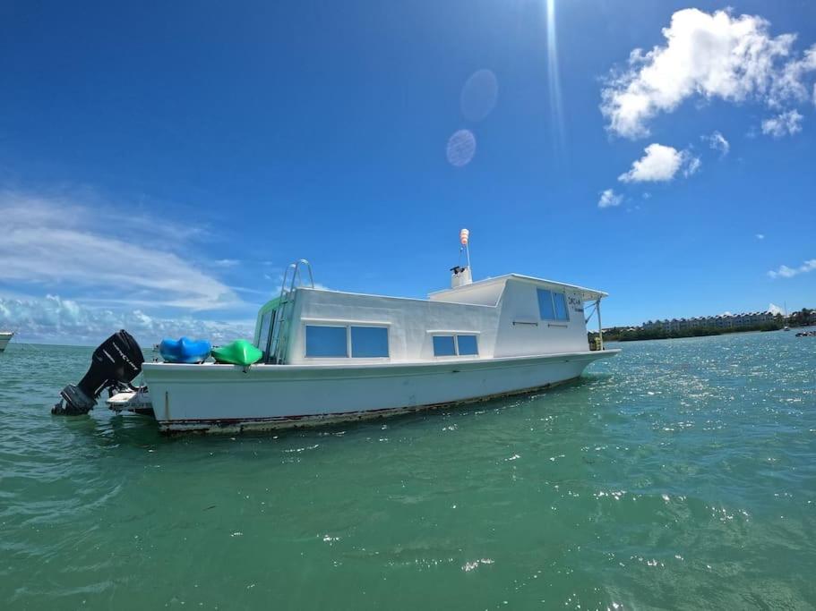 Beautiful Houseboat In Key West Hotell Exteriör bild